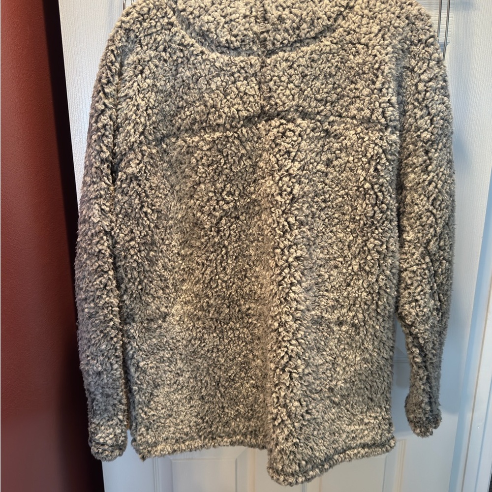 True Grit Gray Sherpa Pullover Size L - Picture 3 of 3